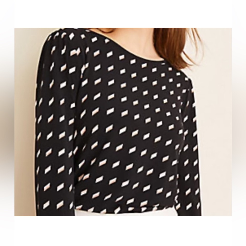 Ann Taylor Black and White Geometric Blouse